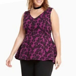 Torrid Women's Purple Floral Hi-Lo Peplum Sleeveless Blouse size 2
